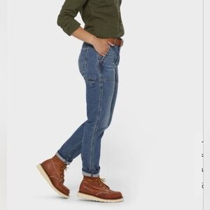 Last Chance** Duluth Trading Co Heritage Mid-Rise Stovepipe Jeans